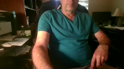 Snapshot of davethebooky chatting on 06.27.26 Dave online show from 06.27.26