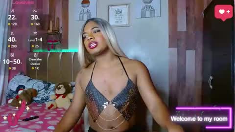 Snapshot of david778302 chatting on 11.21.25 Noha online show from 11.21.25