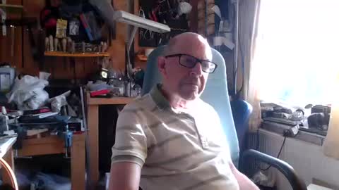 Snapshot of david89853 chatting on 06.28.26 David online show from 06.28.26