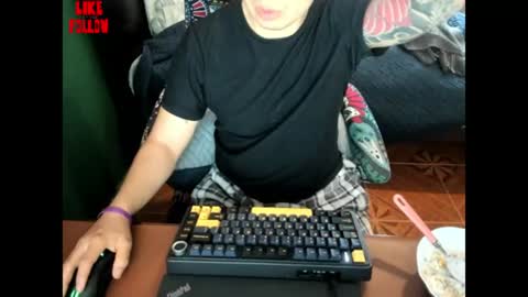Snapshot of david_2789 chatting on 07.19.26 David online show from 07.19.26