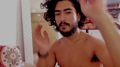 Hey im David that loves to explore and speak their fantasies. Very open talktative and nice. Feel free to chat with me online show from 03.11.25