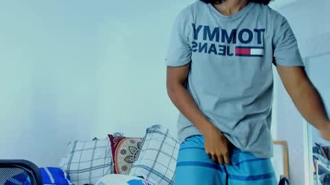 Hey im David that loves to explore and speak their fantasies. Very open talktative and nice. Feel free to chat with me online show from 10.07.25