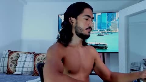 Hey im David that loves to explore and speak their fantasies. Very open talktative and nice. Feel free to chat with me online show from 02.14.26