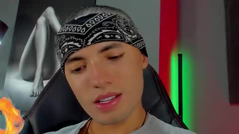 Snapshot of david_jons7 chatting on 10.22.25 David Jons online show from 10.22.25