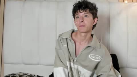 Roy online show from 02.20.26