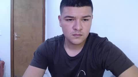 Snapshot of david_smit_ chatting on 05.18.26 david smit online show from 05.18.26