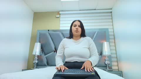 david_victoriaa online show from 04.08.26