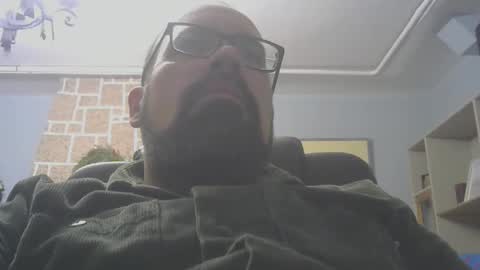 Snapshot of davidmax245 chatting on 01.05.26 davidmax245 online show from 01.05.26