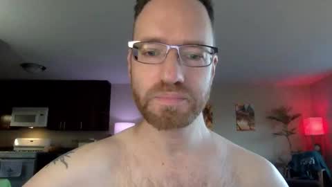 Snapshot of davidwilcox1982 chatting on 01.13.26 Dave online show from 01.13.26