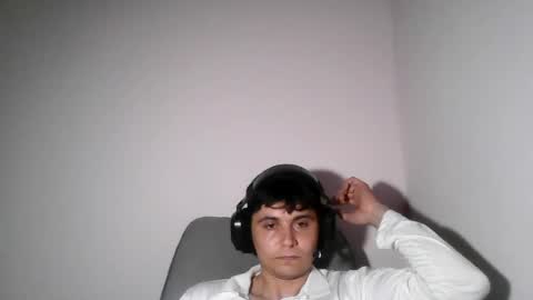 Snapshot of davidxstorm chatting on 05.18.26 David online show from 05.18.26