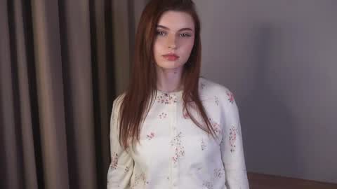 Louise online show from 04.08.26