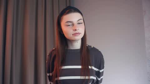 Louise online show from 04.19.26
