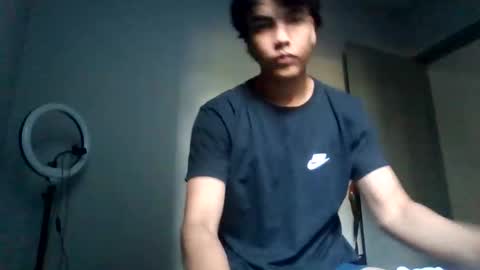 Snapshot of davinxxix chatting on 06.01.26 davinxi online show from 06.01.26