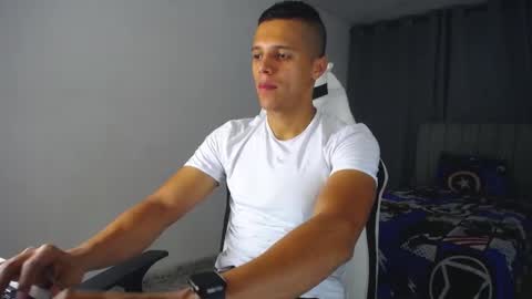 David Angel online show from 03.05.25