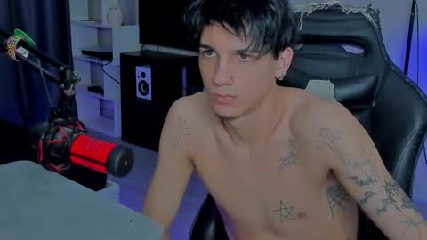 davis online show from 12.15.25