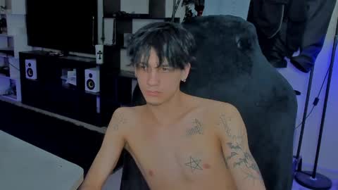 davis online show from 04.10.26