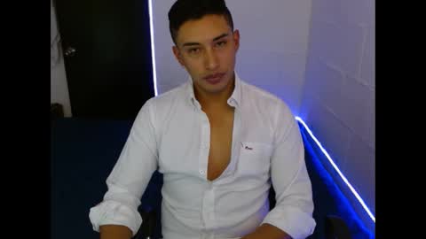 Snapshot of davixx258 chatting on 02.26.25 DS online show from 02.26.25