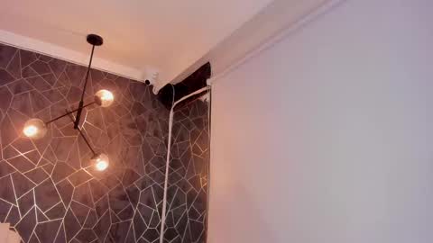 Snapshot of dawa_angels chatting on 09.15.25 DAWA ANGELS online show from 09.15.25