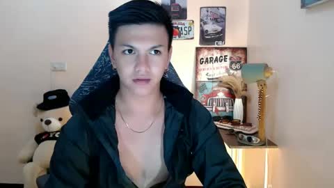 JC LOVER BOY online show from 01.01.25