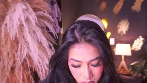 Day Wilkinht online show from 09.21.25