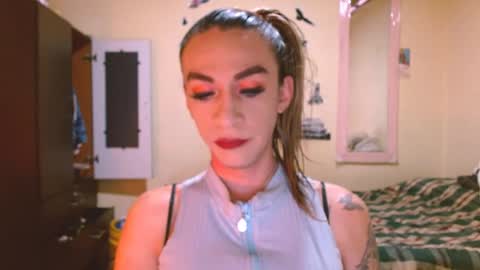 dayanna_01_ online show from 05.17.26