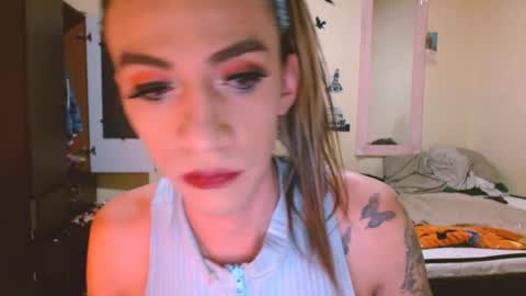 dayanna_01_ online show from 05.18.26