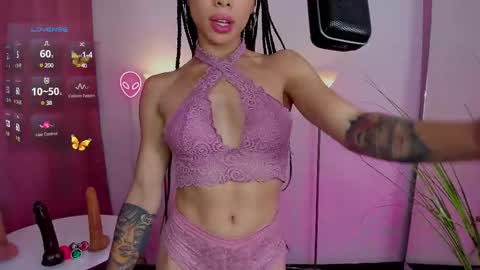 I am Dayanna  tecca online show from 03.05.25