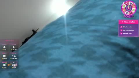Snapshot of dayhanshelby chatting on 06.15.26 nice too meet you i m alison online show from 06.15.26