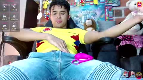 Snapshot of dayro_dduran chatting on 06.23.26 dayro_dduran online show from 06.23.26