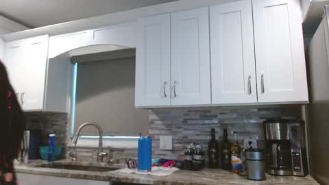 Snapshot of dazeydo chatting on 10.06.25 Dazey online show from 10.06.25