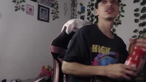 dazzayy online show from 12.31.24