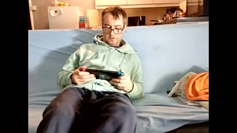 Dazzill online show from 12.15.24