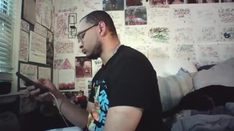 Snapshot of dbeamon92 chatting on 04.19.26 dbeamon92 online show from 04.19.26