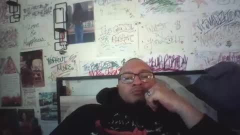 Snapshot of dbeamon92 chatting on 04.22.26 dbeamon92 online show from 04.22.26