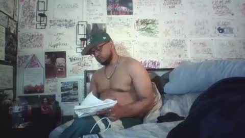 Snapshot of dbeamon92 chatting on 04.23.26 dbeamon92 online show from 04.23.26