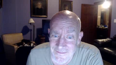 Snapshot of dbutts chatting on 07.23.26 dbutts online show from 07.23.26