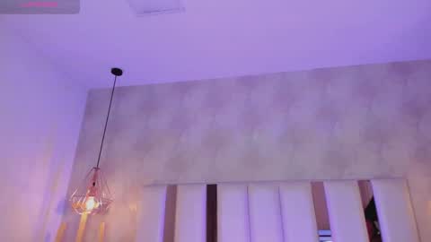 dea_athenea online show from 09.15.25