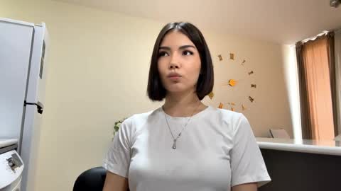 Snapshot of deandemarino chatting on 04.11.26 Marino online show from 04.11.26