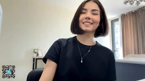 Snapshot of deandemarino chatting on 04.13.26 Marino online show from 04.13.26