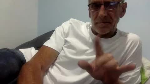 deanofflove221000 online show from 02.08.26