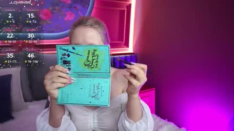 Dolly online show from 09.19.25