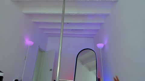 dearmilu28 online show from 03.10.25