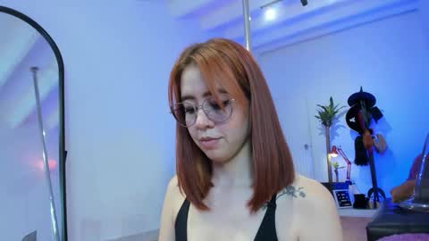 dearmilu28 online show from 10.02.25