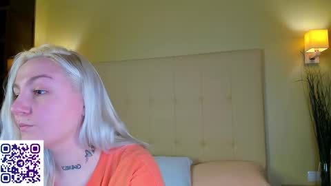 Debbie Mon Tue Fri Sun Sat GMT 3 1000am - 0400pm  online show from 02.26.26