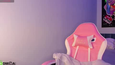 Jennifer online show from 12.17.25