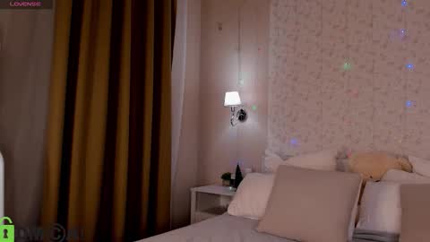 Jennifer online show from 01.06.26