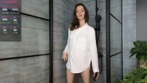 Snapshot of debihenks chatting on 03.18.26 Eva online show from 03.18.26