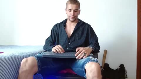 Santiago online show from 12.14.24