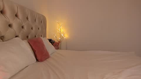 Denise online show from 12.22.24