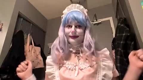 deedeequeen420 online show from 10.14.25